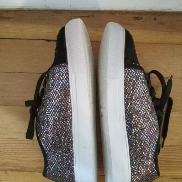 Liliana - shiny shoes size 8 - Picture 3 of 4